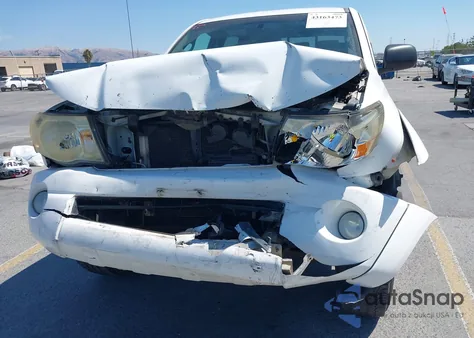 2005 Toyota Tacoma Base V6 from USA, damaged, VIN 5TEMU52N45Z135808